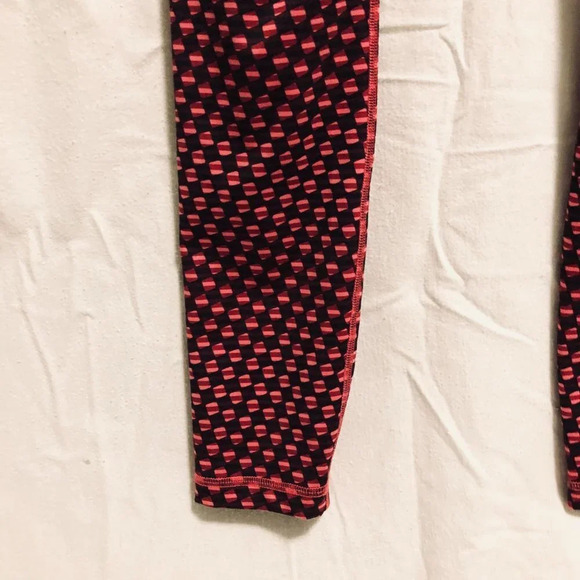 Lululemon Size 4  Wunder Under Leggings - Picture 12 of 16